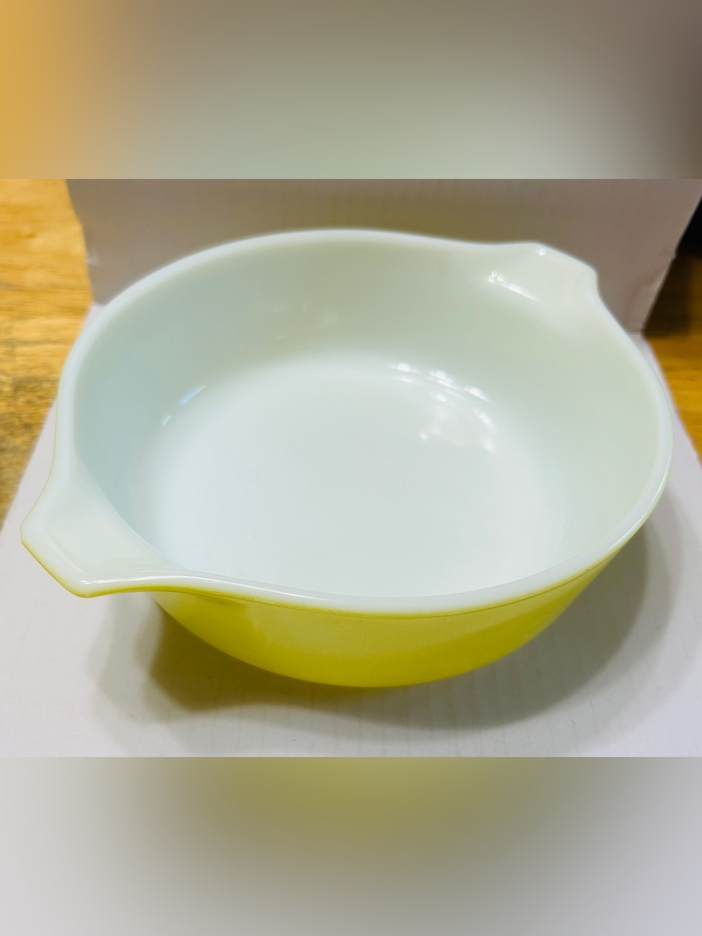 Vintage Pyrex 1 pint casserole dish. #471